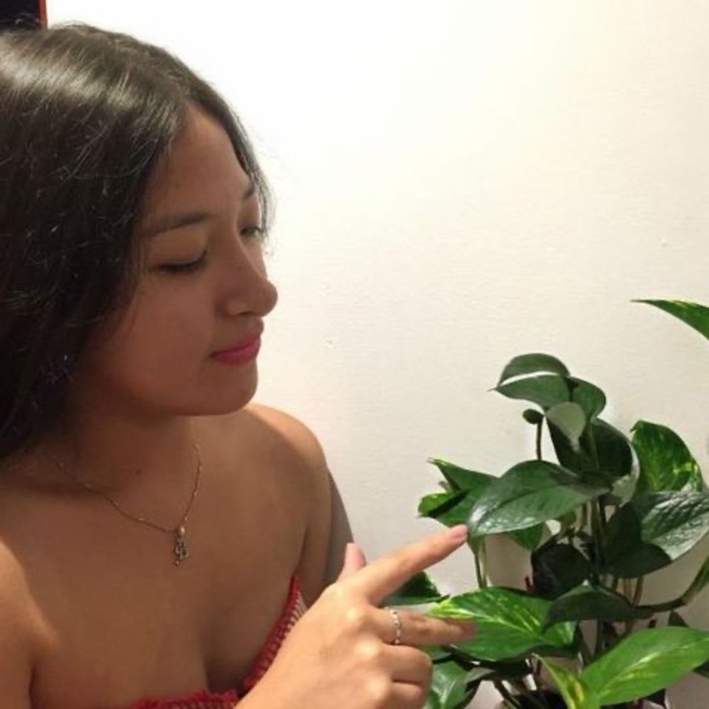 Meet your Posher, Leslie